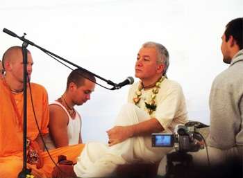 ЕМ Чайтанья Чандра Чаран Прабху, скайп-даршан с 17 городами Украины