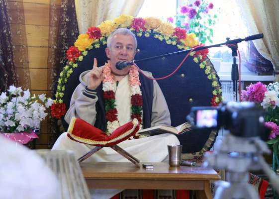 ЕМ Чайтанья Чандра Чаран Прабху, Нектар преданности