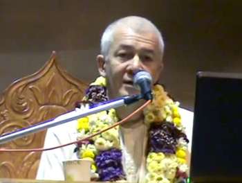 ЕМ Чайтанья Чандра Чаран Прабху, видео лекций из Маяпура и Вриндавана, март 2012