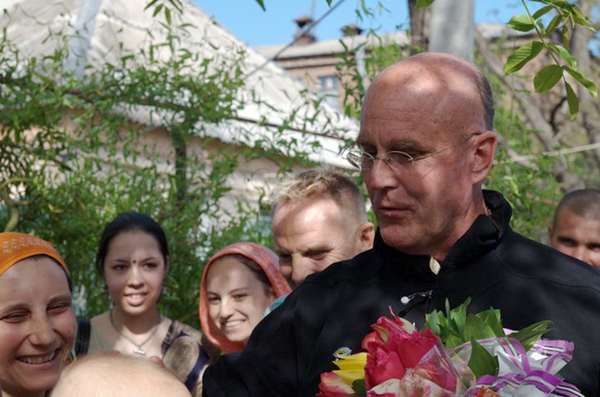 ЕС Индрадьюмна Свами, Я никогда не плачу