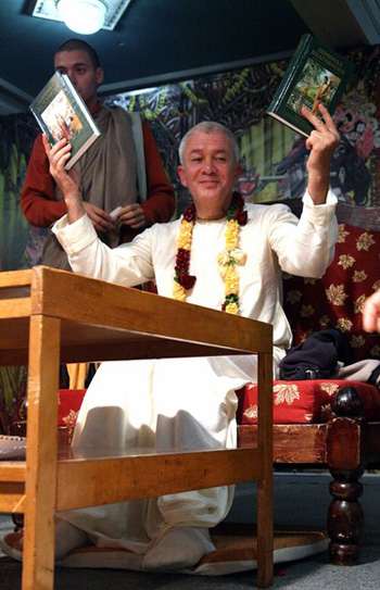 ЕМ Чайтанья Чандра Чаран Прабху, Они не понимают, в чем особенность Прабхупады