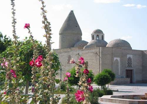 Александр Хакимов, От фанатика к Святому