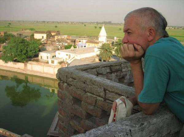 Шри Шри Радха-Шьяма Кунда